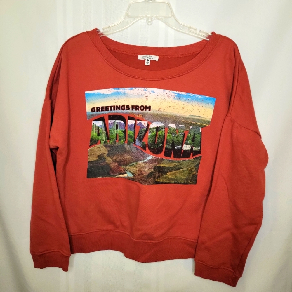 "Greetings from Arizona" Long-sleeved Pullover Sweatshirt, Size XL
